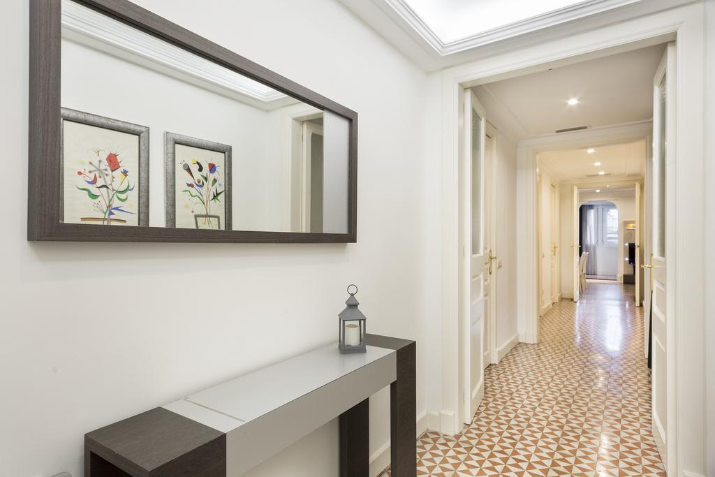 ברצלונה Habitat Apartments Ava 2 מראה חיצוני תמונה
